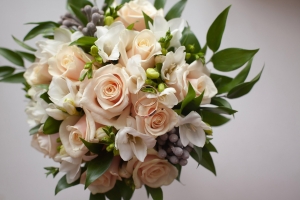 Blooming Bliss: Reasons to Include a Seasoned Florist in Your Wedding Plans
